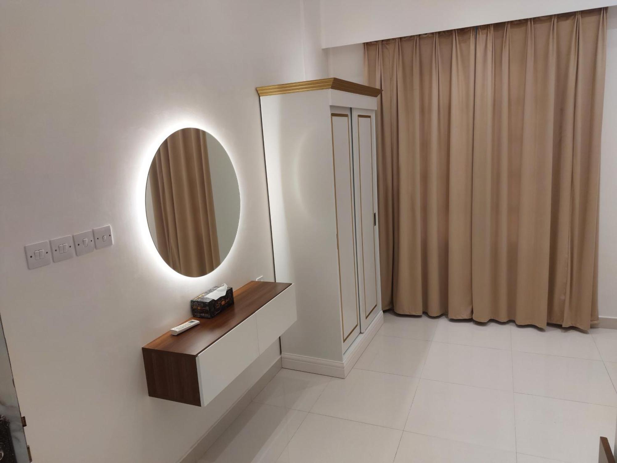 Mabahj Garnatha Hotel Apartments Sohar Exterior photo