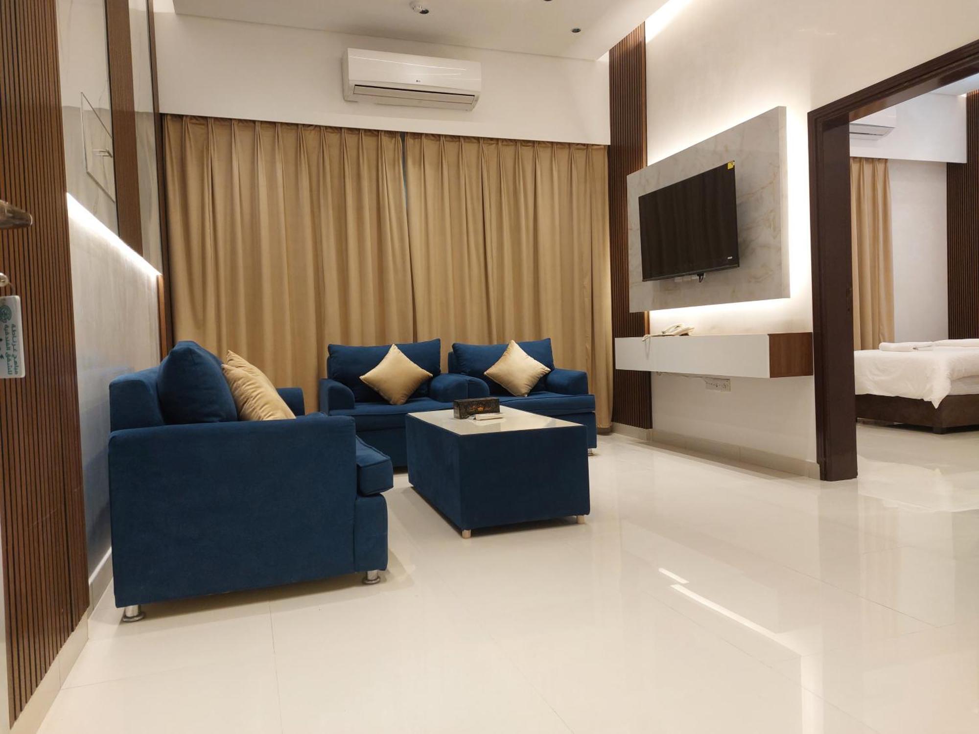 Mabahj Garnatha Hotel Apartments Sohar Exterior photo